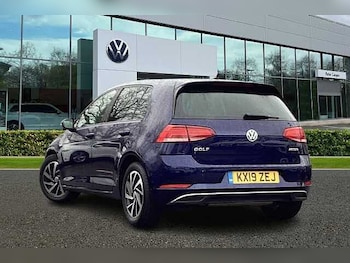 Used Volkswagen Golf 2019 for sale - 77572599: Photo