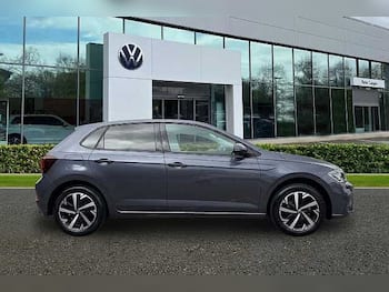 Used Volkswagen Polo 2024 for sale - 79371409: Photo