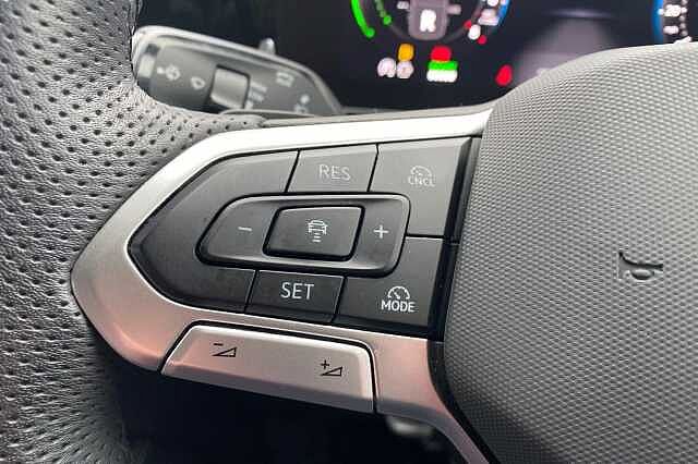 Used Volkswagen Tiguan 2024 for sale - 76712274: Photo 15