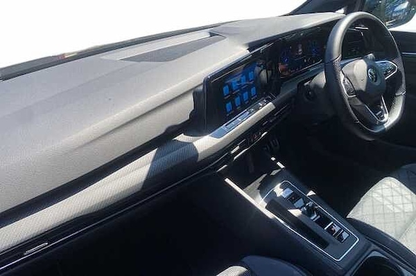 Used Volkswagen Golf 2021 for sale - 76257144: Photo 2