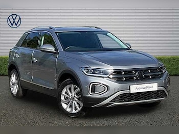 Used Volkswagen T-Roc 2025 for sale - 78578450: Photo