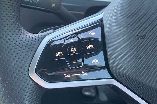 Used Volkswagen Tiguan 2023 for sale - 76565633: Photo 15