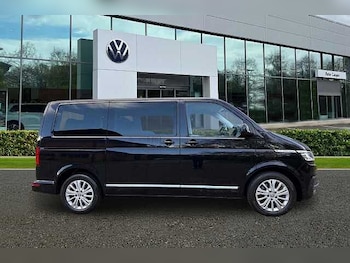 Used Volkswagen Caravelle 2022 for sale - 78176640: Photo