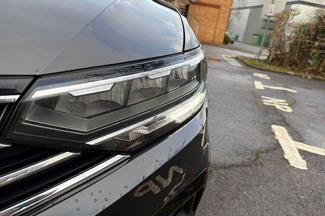 Used Volkswagen Passat 2023 for sale - 77976906: Photo 19