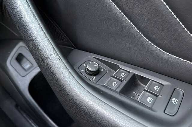 Used Volkswagen Passat 2023 for sale - 77976906: Photo 27