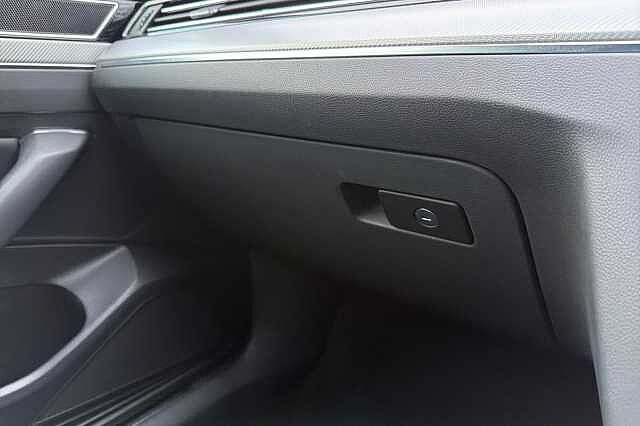 Used Volkswagen Passat 2023 for sale - 77976906: Photo 28