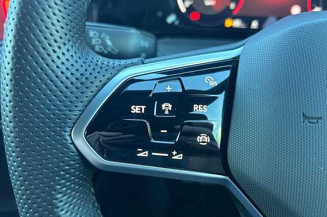 Used Volkswagen Golf 2024 for sale - 78182462: Photo 15