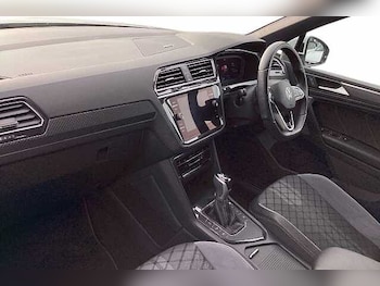 Used Volkswagen Tiguan 2023 for sale - 77572612: Photo