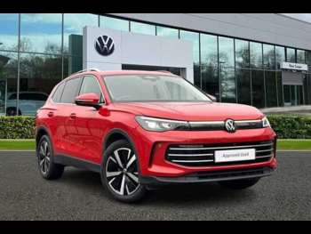 2025 (25) - 1.5 eTSI 150 Elegance 5dr DSG