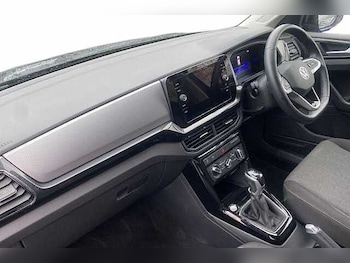 Used Volkswagen T-Cross 2024 for sale - 76751679: Photo