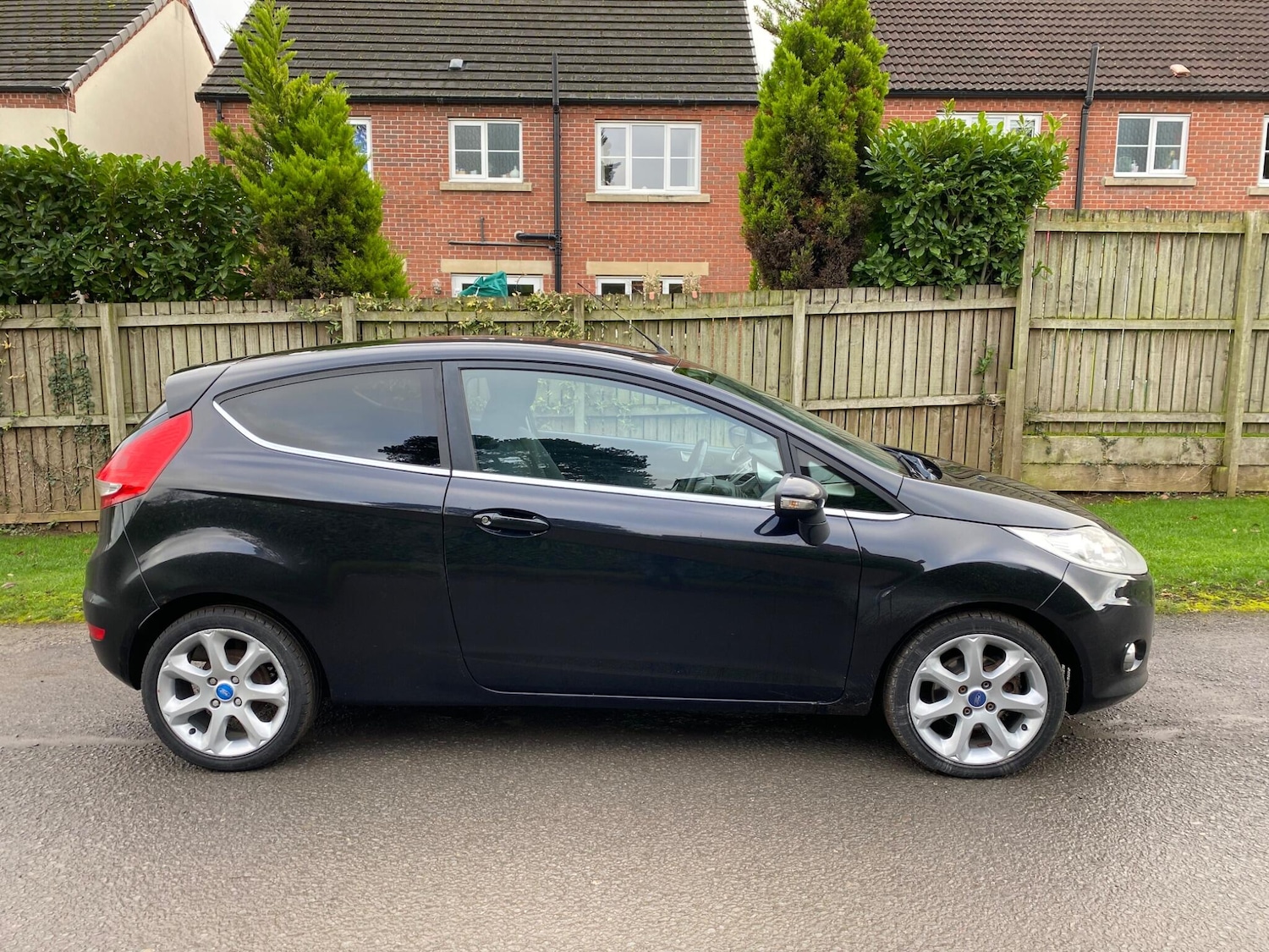 Used Ford Fiesta 2012 for sale - 76668316: Photo 4