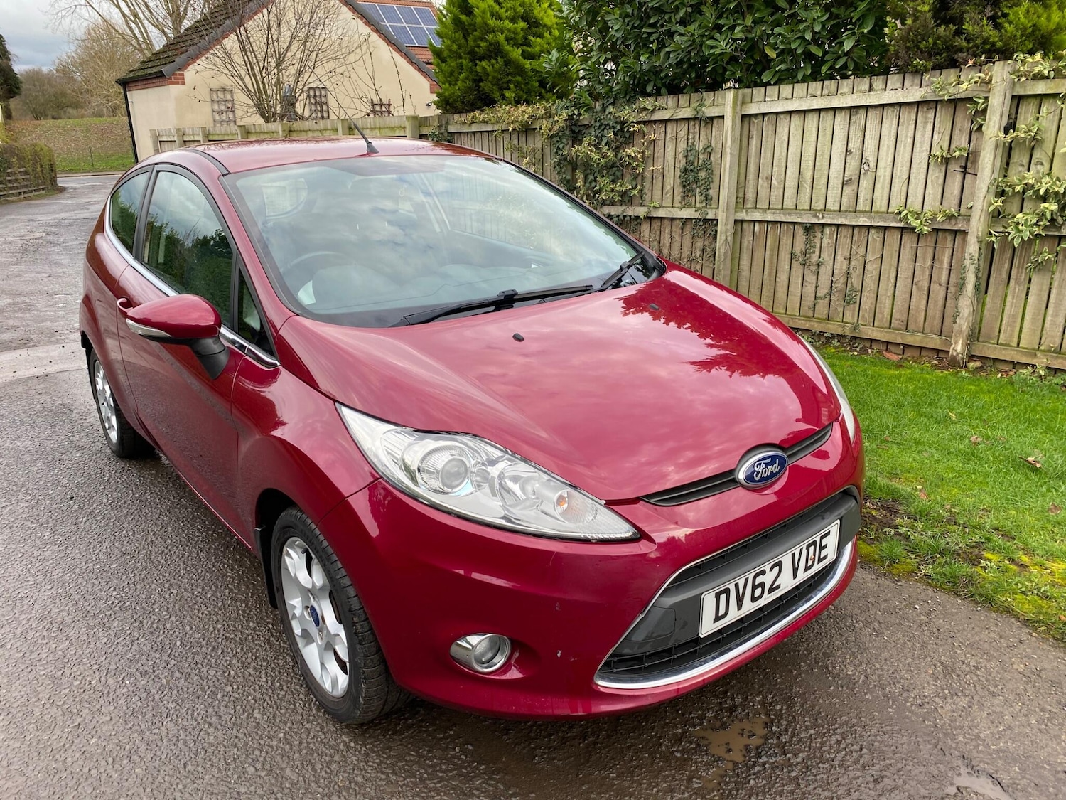 Used Ford Fiesta 2012 for sale - 76704597: Photo 1