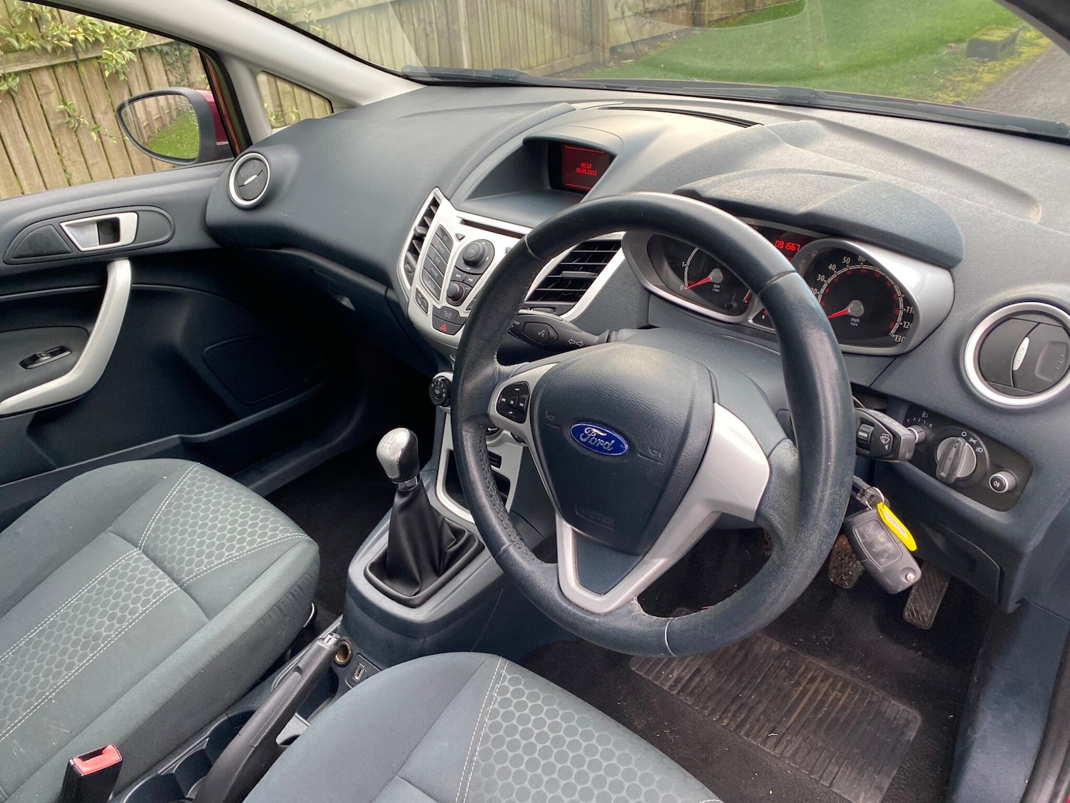 Used Ford Fiesta 2012 for sale - 76704597: Photo 14