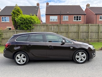 Used Vauxhall Astra 2012 for sale - 79502969: Photo