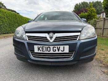 Used Vauxhall Astra 2015 for sale - 77636620: Photo
