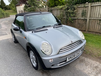 Used MINI Convertible 2008 for sale - 75816068: Photo