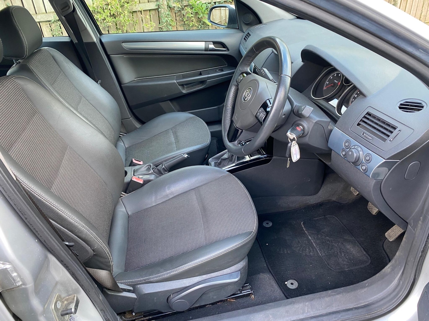 Used Vauxhall Astra 2009 for sale - 76362281: Photo 18