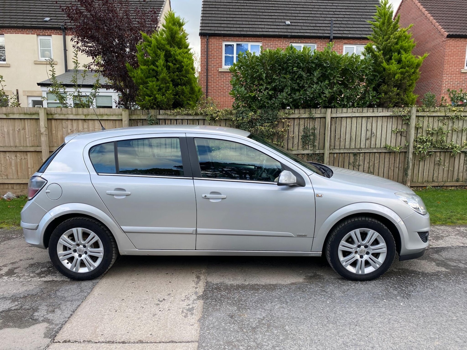 Used Vauxhall Astra 2009 for sale - 76362281: Photo 4