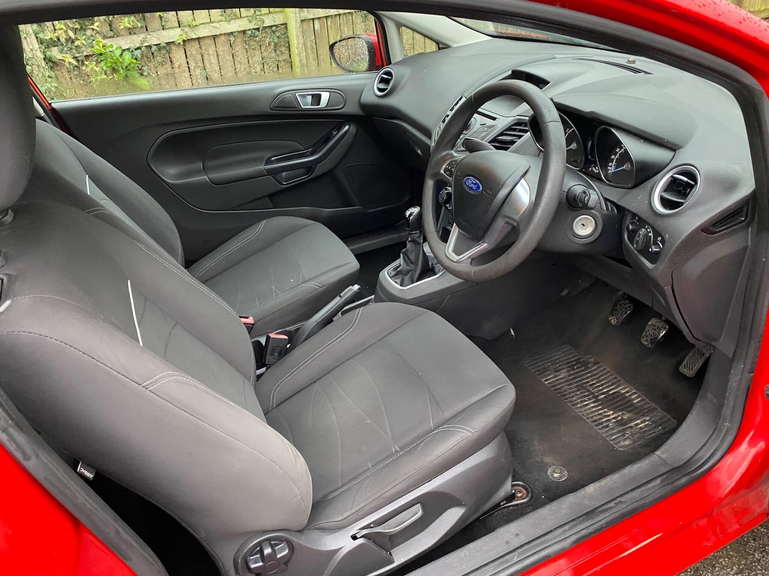 Used Ford Fiesta 2014 for sale - 76552102: Photo 14