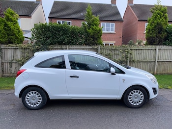 Used Vauxhall Corsa 2012 for sale - 76466275: Photo
