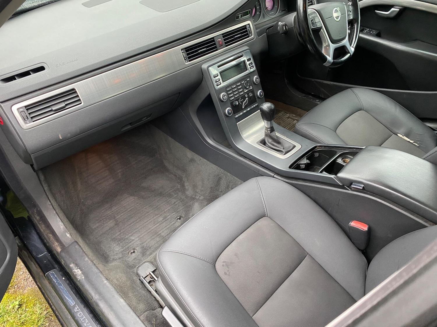 Used Volvo V70 2010 for sale - 76842322: Photo 22