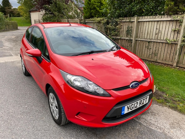Used Ford Fiesta 2012 for sale - 76165103: Photo 1