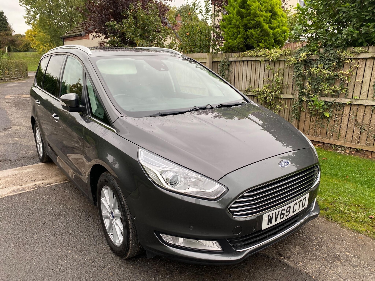 Used Ford Galaxy 2019 for sale - 76176621: Photo 1