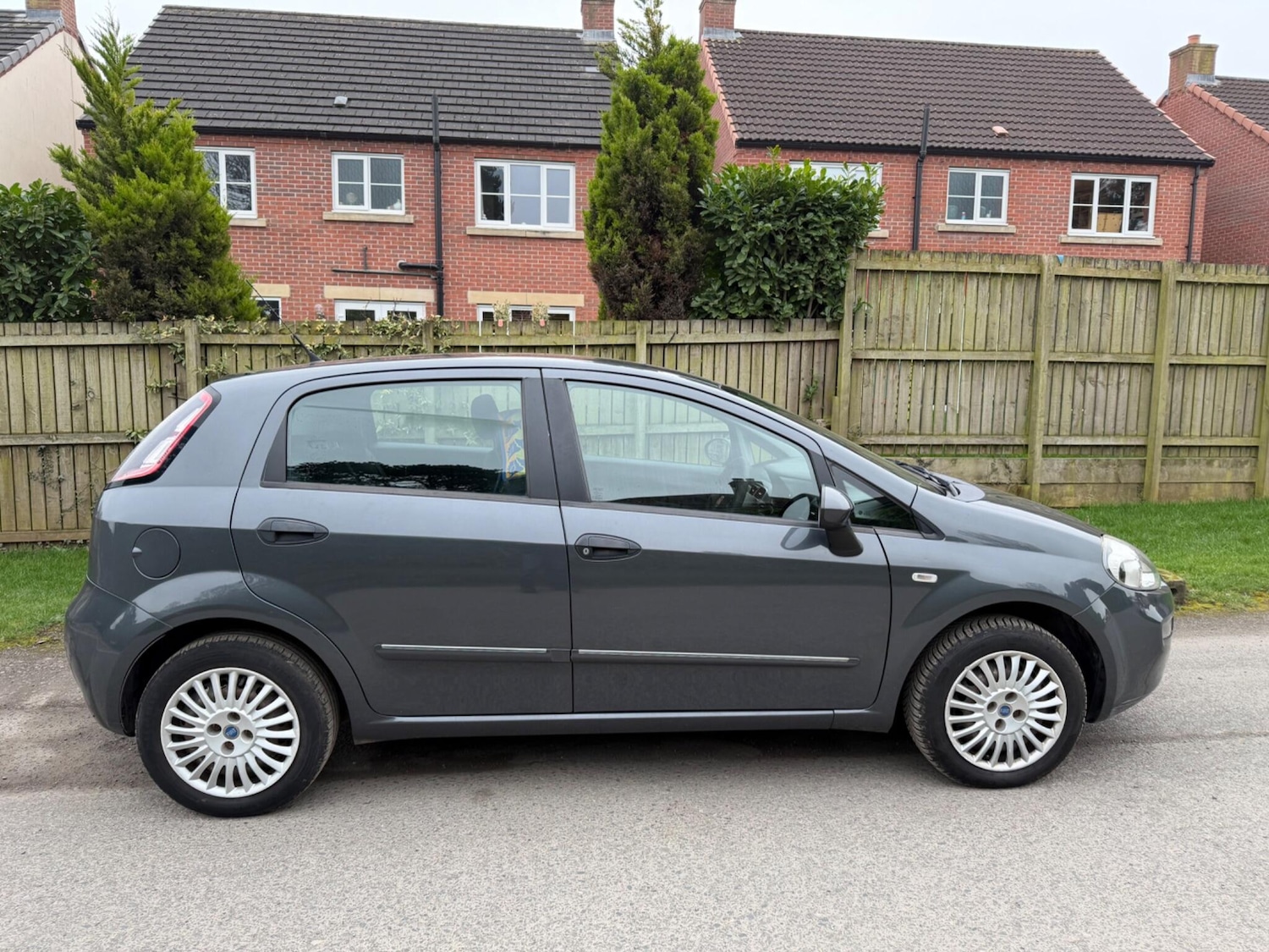 Used Fiat Punto 2013 for sale - 77802551: Photo 4
