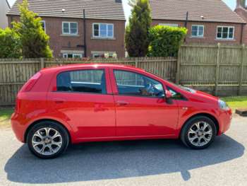 Used Fiat Punto 2015 for sale - 75006343: Photo