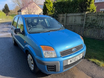 2010 (10) - 1.4 TDCi Style + 5dr