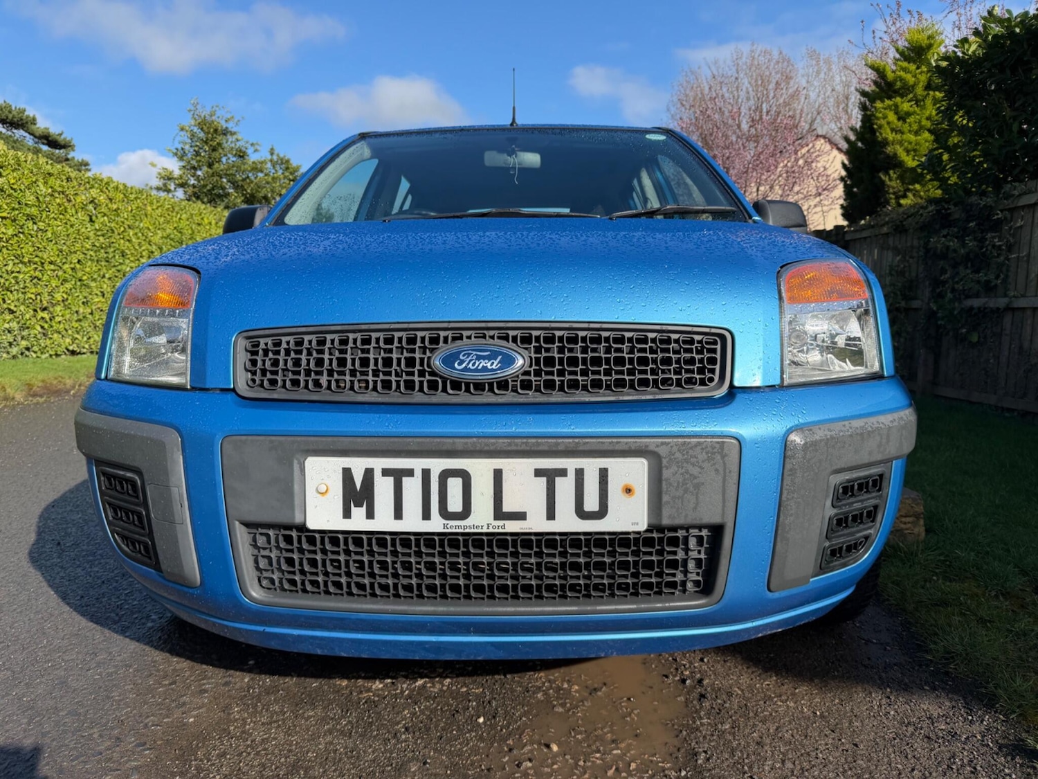 Used Ford Fusion 2010 for sale - 77855827: Photo 2