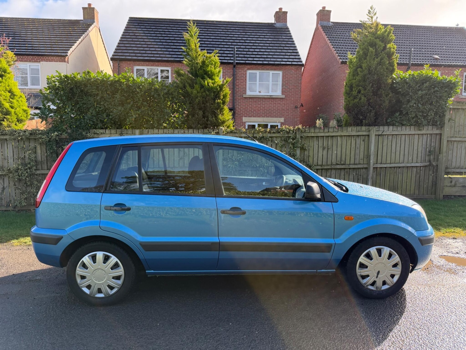 Used Ford Fusion 2010 for sale - 77855827: Photo 4