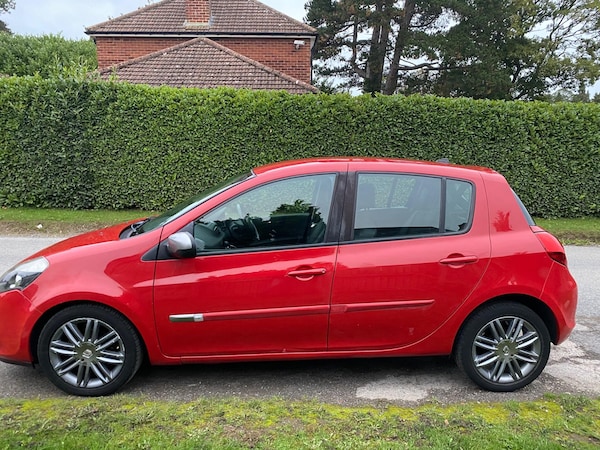 Used Renault Clio 2011 for sale - 76236862: Photo 8