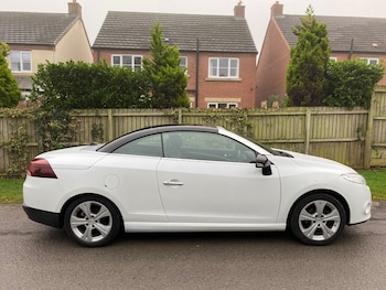 Used Renault Megane 2012 for sale - 76966905: Photo