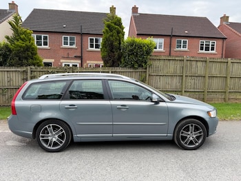 Used Volvo V50 2011 for sale - 78506573: Photo