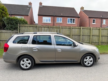 Used Dacia Logan MCV 2014 for sale - 77983003: Photo