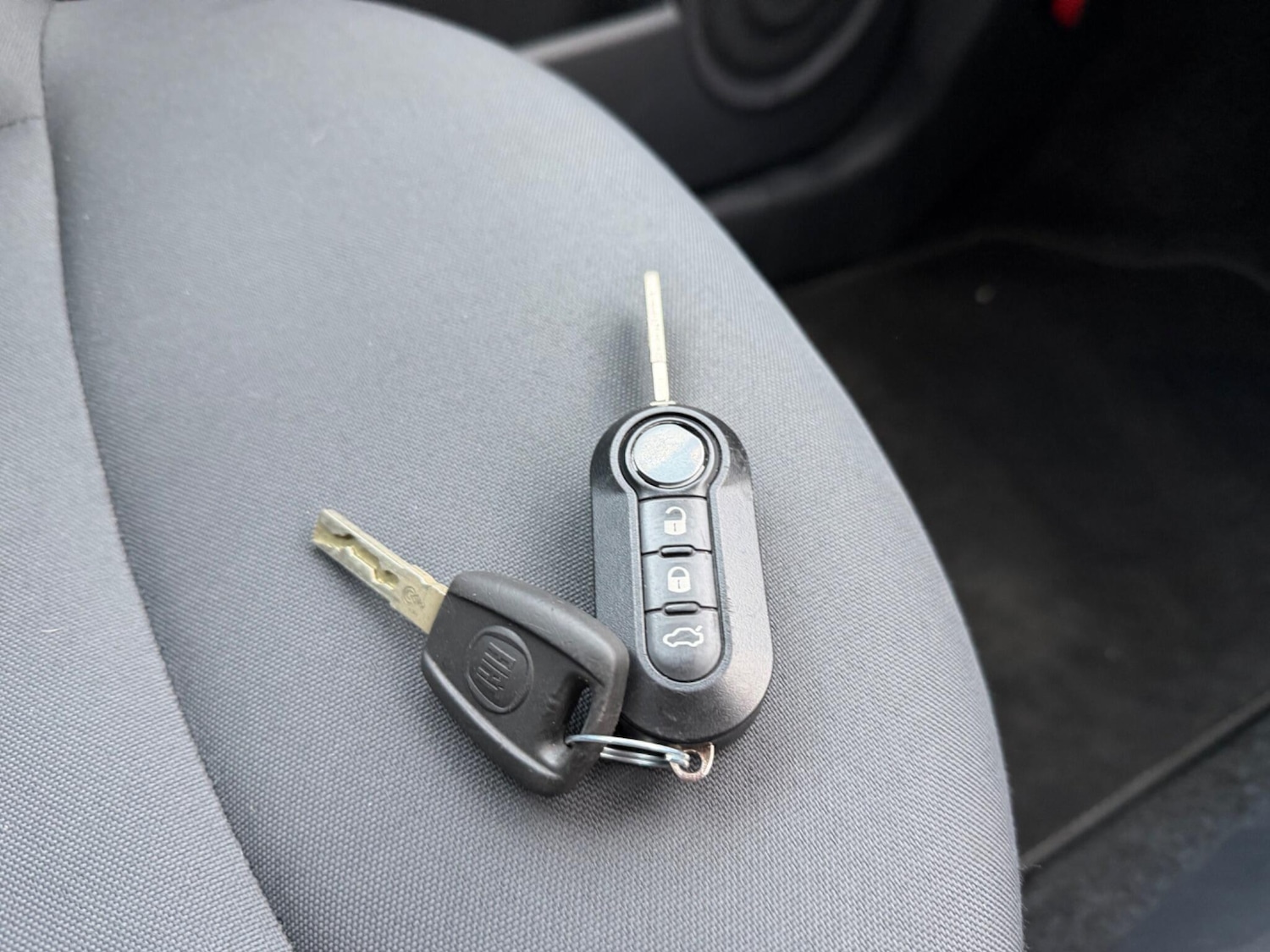 Used Fiat 500 2013 for sale - 77764242: Photo 17