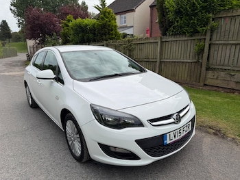 Used Vauxhall Astra 2015 for sale - 78694374: Photo