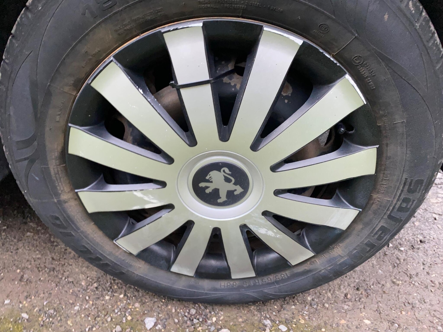 Used Peugeot 208 2014 for sale - 77276734: Photo 10