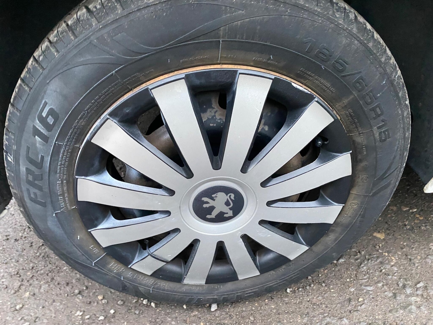 Used Peugeot 208 2014 for sale - 77276734: Photo 12