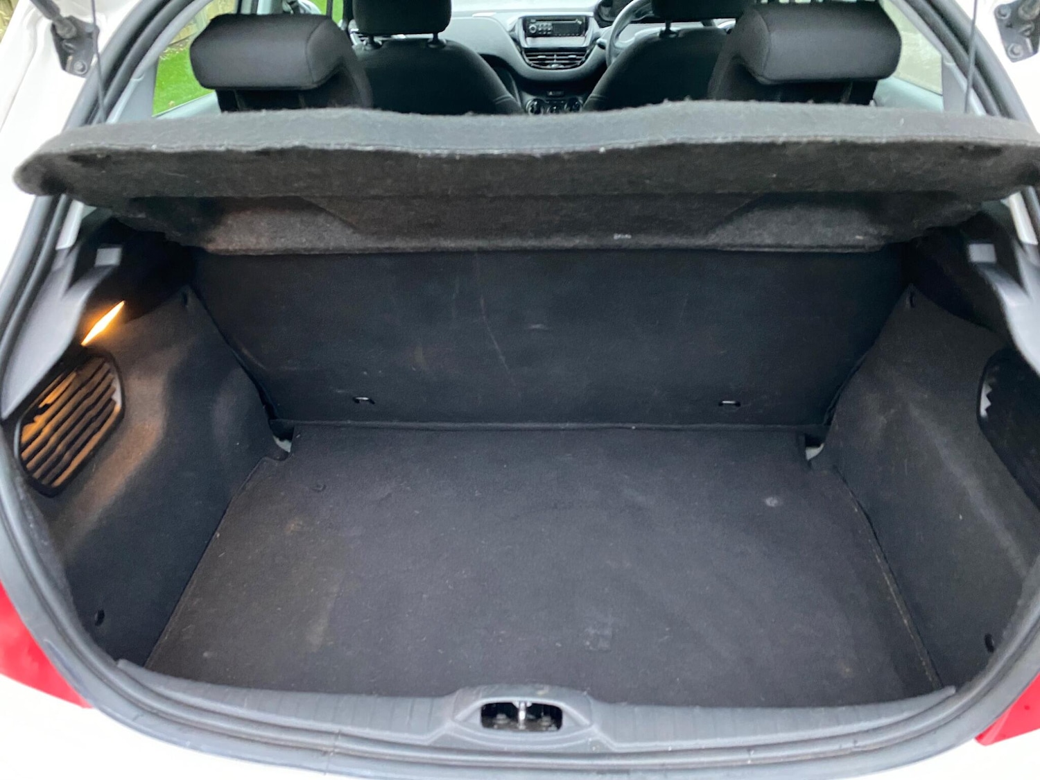 Used Peugeot 208 2014 for sale - 77276734: Photo 14