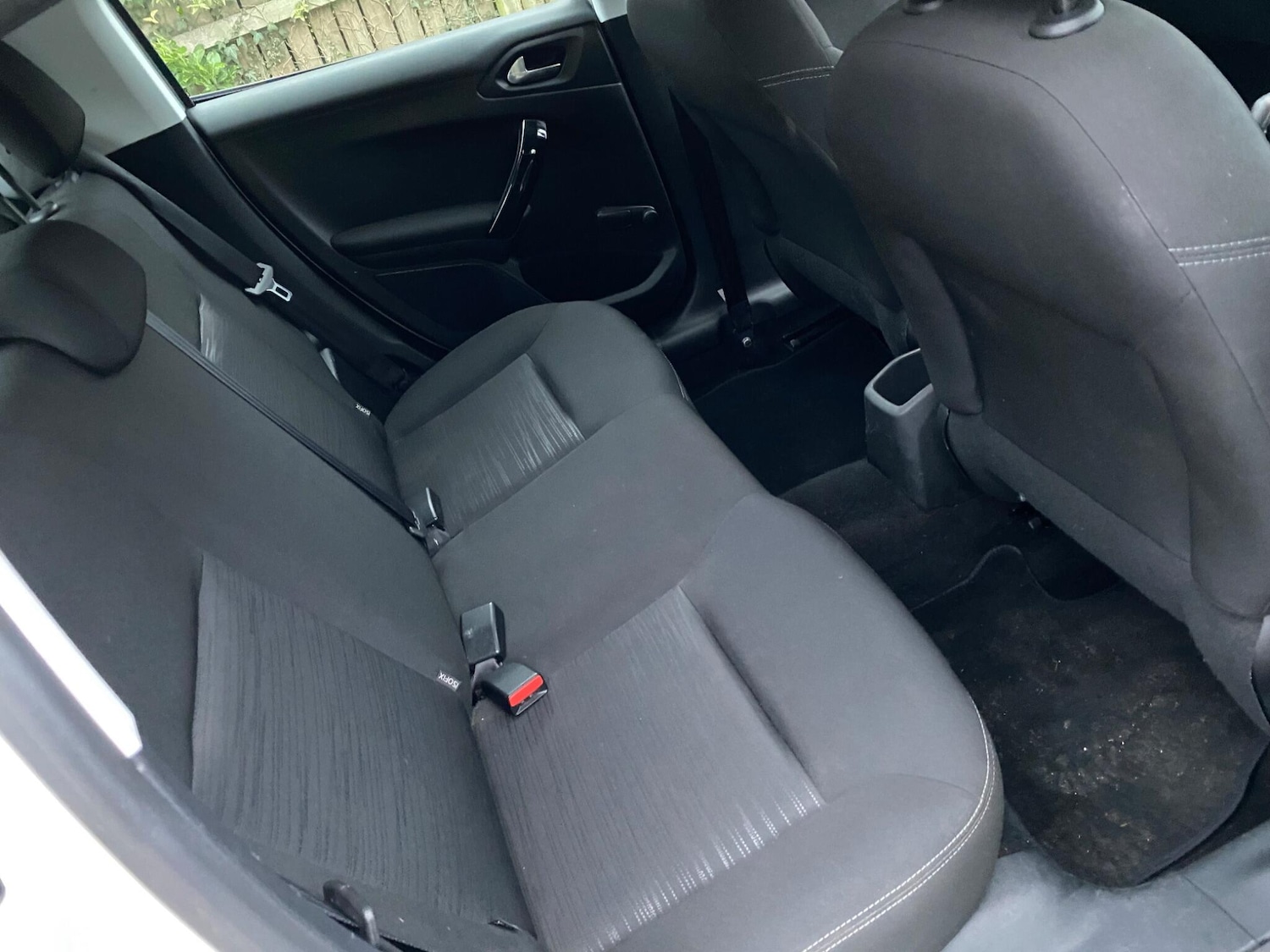 Used Peugeot 208 2014 for sale - 77276734: Photo 17