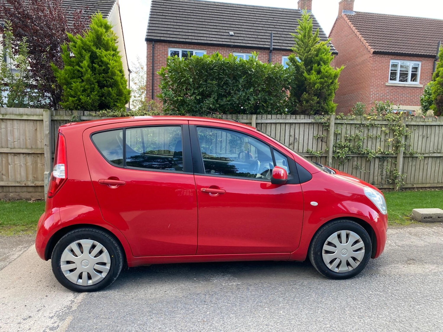 Used Suzuki Splash 2012 for sale - 76120135: Photo 4