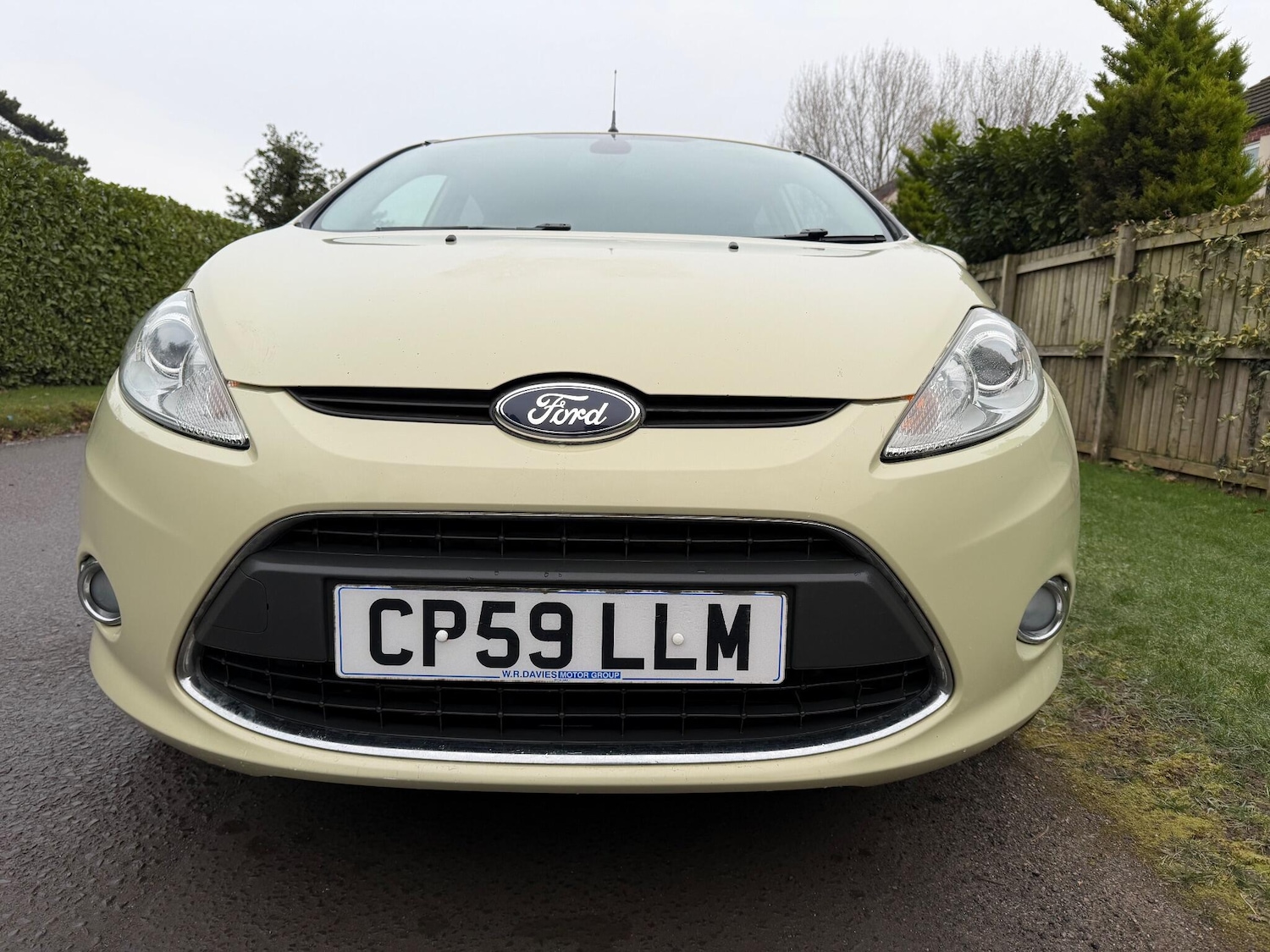 Used Ford Fiesta 2009 for sale - 77092807: Photo 2