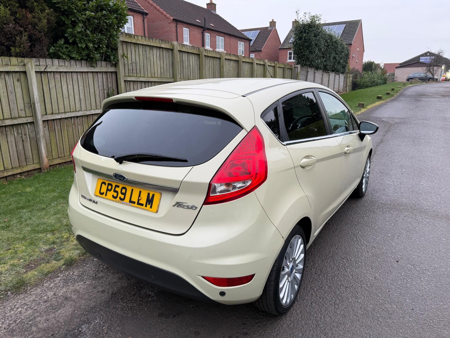 Used Ford Fiesta 2009 for sale - 77092807: Photo 6