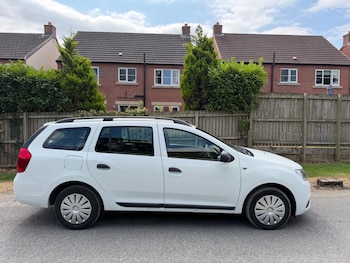 Used Dacia Logan MCV 2017 for sale - 79257827: Photo