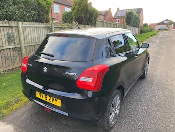 Used Suzuki Swift 2018 for sale - 76593610: Photo