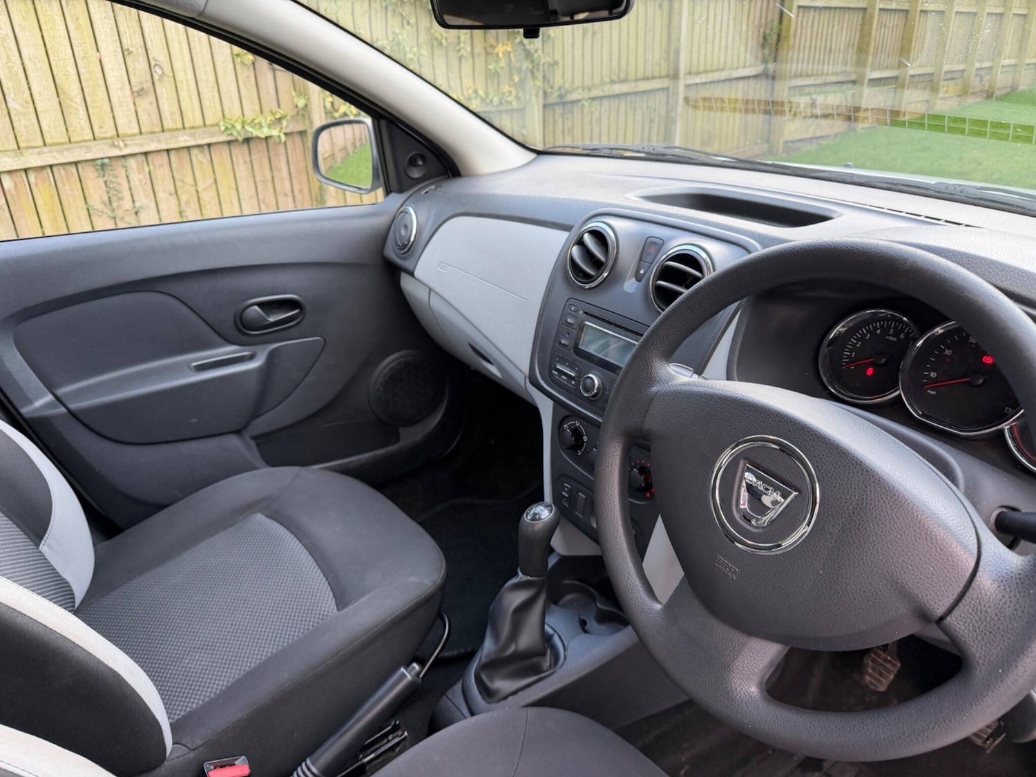 Used Dacia Sandero 2013 for sale - 77662627: Photo 13