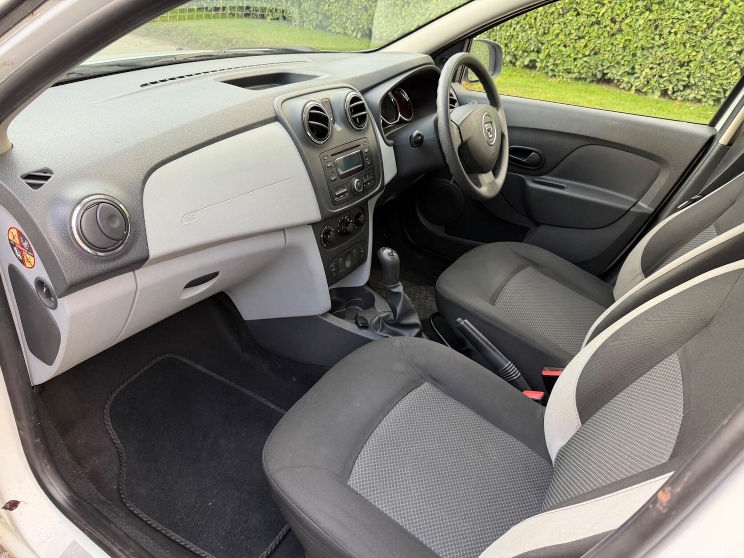 Used Dacia Sandero 2013 for sale - 77662627: Photo 14