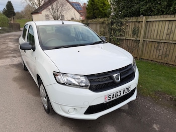 Used Dacia Sandero 2013 for sale - 77662627: Photo